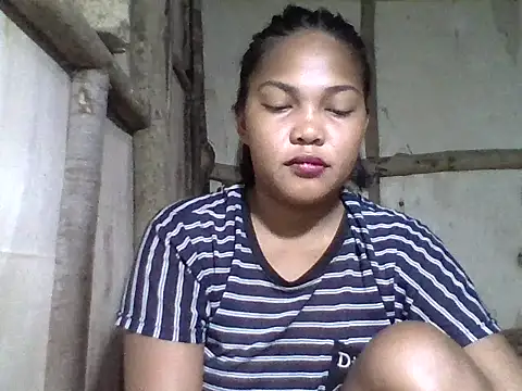 sweetlexypinay19 online show from May 13, 9:44 pm