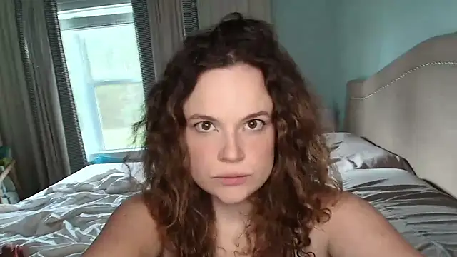 ClaireZX online show from October 6, 8:50 pm