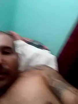 cesargoch87 online show from October 14, 3:18 am