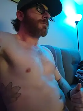 bobbyenglish69 online show from October 6, 7:39 am