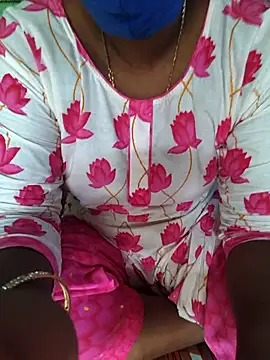 Snapshot of Tamilselviroja- chatting on October 15, 3:39 am Tamilselviroja- online show from October 15, 3:39 am