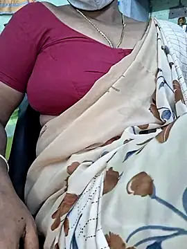 Snapshot of Tamilselviroja- chatting on October 17, 3:58 pm Tamilselviroja- online show from October 17, 3:58 pm