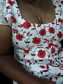 Snapshot of Tamilselviroja- chatting on October 28, 3:58 pm Tamilselviroja- online show from October 28, 3:58 pm