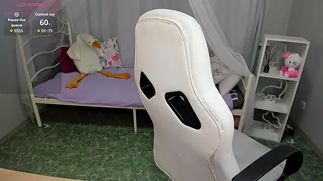 LindaRomero online show from November 16, 9:37 am