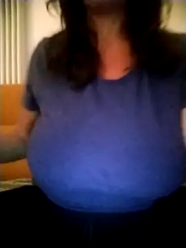 sexyguenda online show from October 1, 6:58 pm