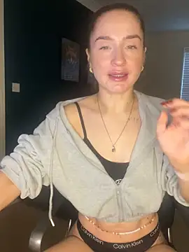 Cherry-L-28 online show from November 27, 11:23 am