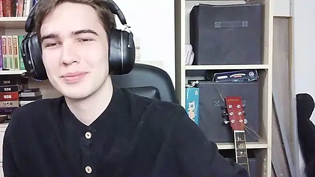  Chris Next Door  online show from September 30, 3:39 pm