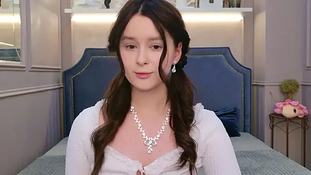 EvaSwen online show from June 29, 8:53 pm