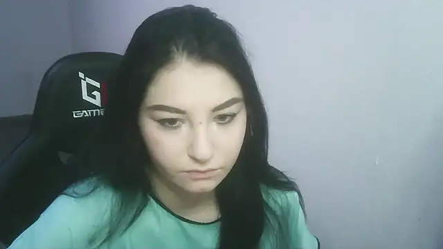 meow woem online show from November 1, 7:54 am