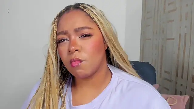 Fenty melo online show from April 20, 4:15 am