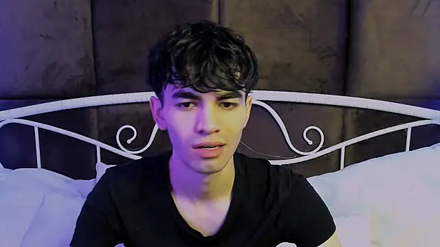 Snapshot of JaremyHarris chatting on November 23, 9:14 pm JaremyHarris online show from November 23, 9:14 pm