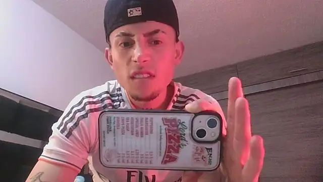 strongManLatino online show from October 5, 2:21 am