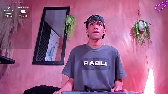 milo crave online show from October 22, 7:35 pm