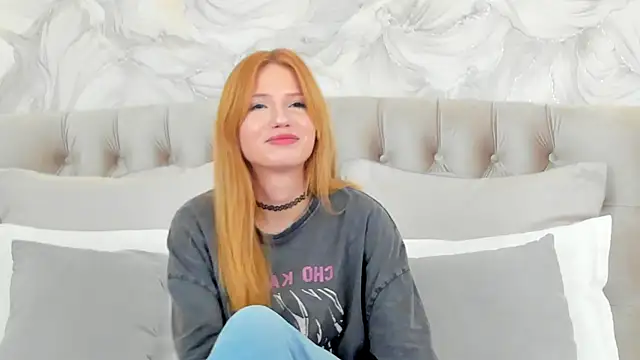 MelissaLiss online show from April 21, 3:50 pm