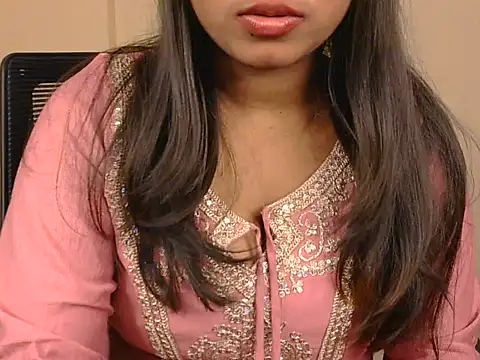 baby-panda4 online show from December 4, 5:10 pm