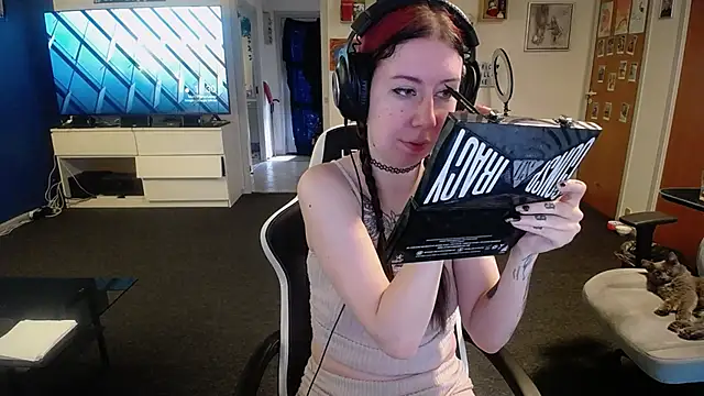 TattooedGirls online show from October 1, 8:31 am