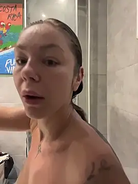 MiraLuna online show from October 28, 8:29 am