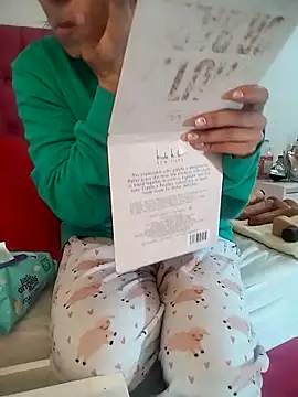 Valentina Squirt- online show from November 27, 9:11 am