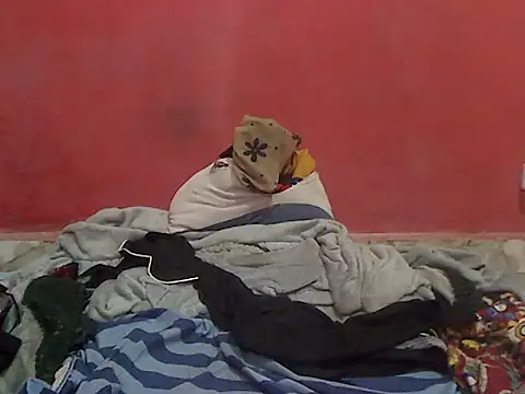 Snapshot of RoseNaya chatting on November 4, 3:16 am RoseNaya online show from November 4, 3:16 am