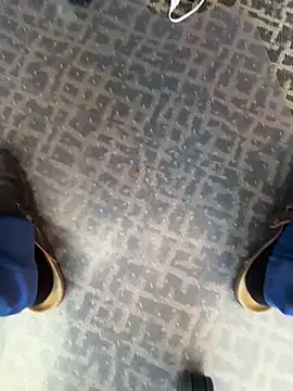 Snapshot of fuckadilf chatting on November 17, 4:35 pm fuckadilf online show from November 17, 4:35 pm