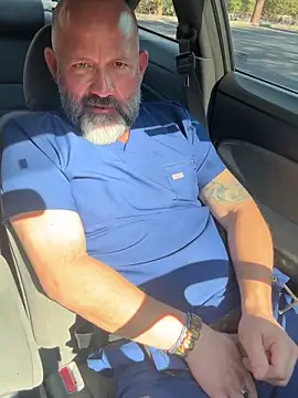 fuckadilf online show from February 10, 4:33 pm