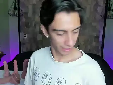 uyukie online show from October 8, 11:41 am