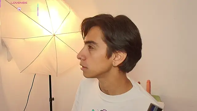 uyukie online show from October 9, 12:25 pm