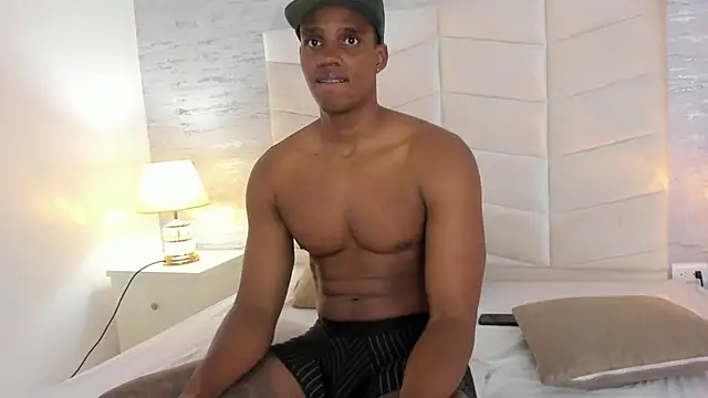 jax black online show from November 4, 7:02 pm