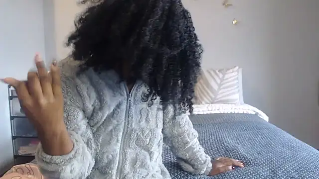 Snapshot of lifeysexy chatting on May 18, 9:37 am lifeysexy online show from May 18, 9:37 am