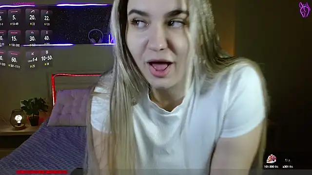 cutieblush online show from October 15, 3:45 pm