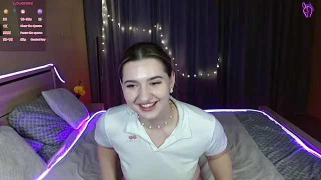 cutieblush online show from December 4, 11:24 pm