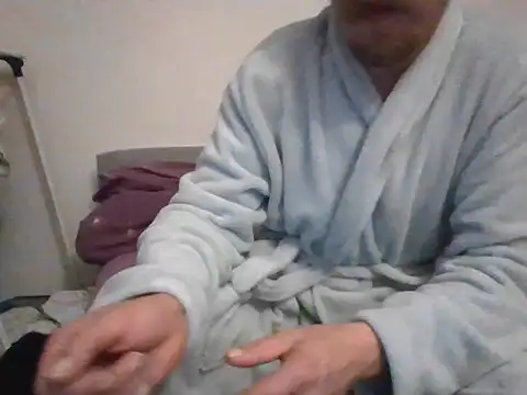 honzinka83 online show from October 23, 3:44 pm