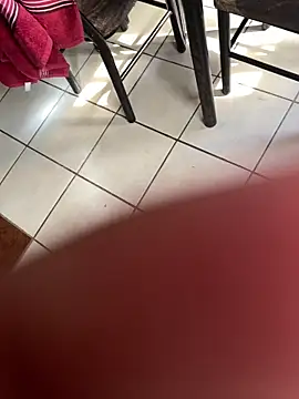 Snapshot of feetbooy chatting on November 3, 7:48 pm feetbooy online show from November 3, 7:48 pm