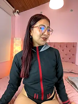 saramooon online show from October 28, 1:36 pm