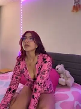 saramooon online show from December 1, 1:16 pm