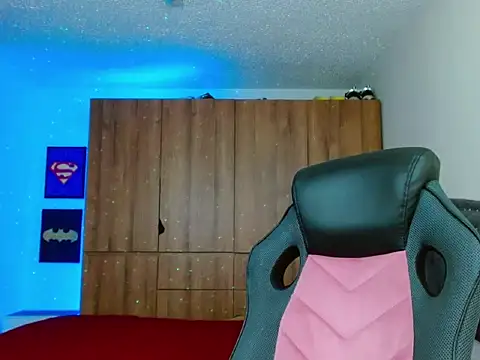 mathewv  online show from November 29, 11:41 pm