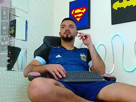 mathewv  online show from December 4, 5:50 am