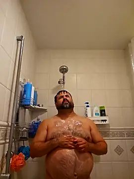 Roddog18 online show from October 4, 7:28 am