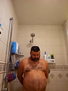 Roddog18 online show from October 14, 7:42 am