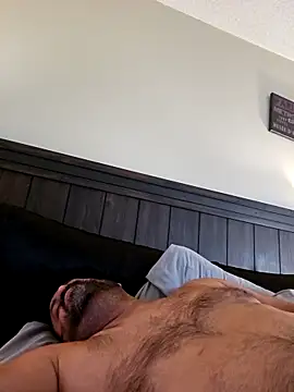 Roddog18 online show from October 19, 3:01 pm