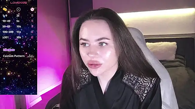 AlmaryKim online show from December 3, 3:33 pm