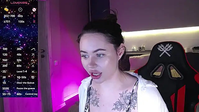 AlmaryKim online show from December 16, 3:32 pm