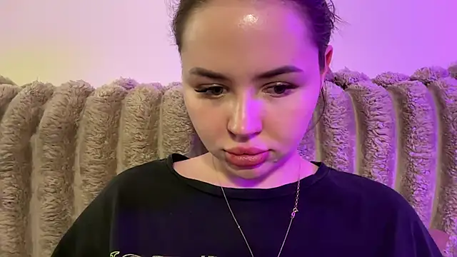 AlmaryKim online show from July 23, 7:34 pm