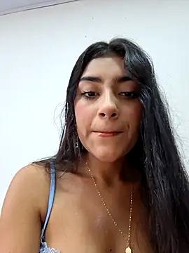 Snapshot of Sweed-virgin-pussy chatting on July 18, 6:56 pm Sweed-virgin-pussy online show from July 18, 6:56 pm
