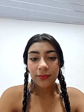 Snapshot of Sweed-virgin-pussy chatting on July 24, 1:03 am Sweed-virgin-pussy online show from July 24, 1:03 am