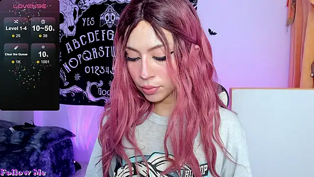 Snapshot of Anni_420_ chatting on October 29, 8:16 am Anni 420  online show from October 29, 8:16 am