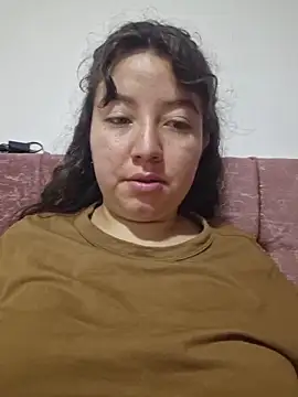 annyaparis online show from March 13, 1:12 am