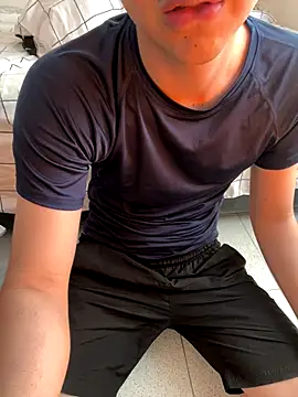 Snapshot of LiamMyst chatting on November 7, 6:30 pm LiamMyst online show from November 7, 6:30 pm