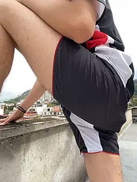 Snapshot of LiamMyst chatting on November 24, 2:06 pm LiamMyst online show from November 24, 2:06 pm