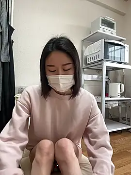 mia2 jp online show from February 22, 11:25 pm